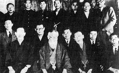 1929_toyama_mitsuru_kodama_yoshio_genyosha_meeting