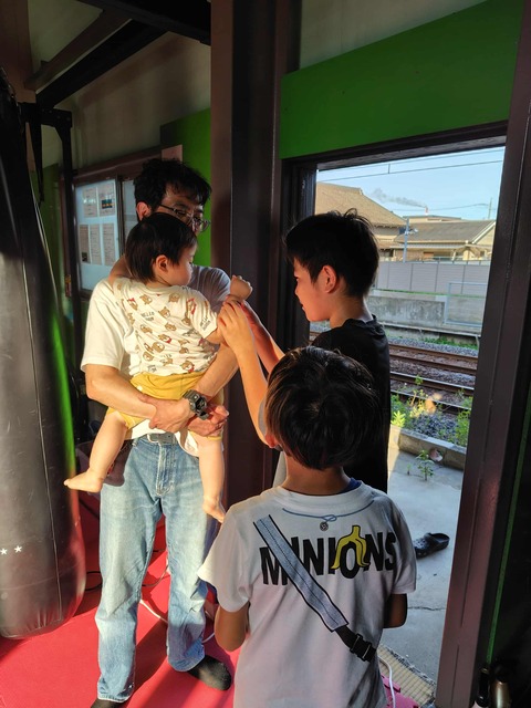 0b3f8aa4-d61c-419d-a204-76ad4276f4bb