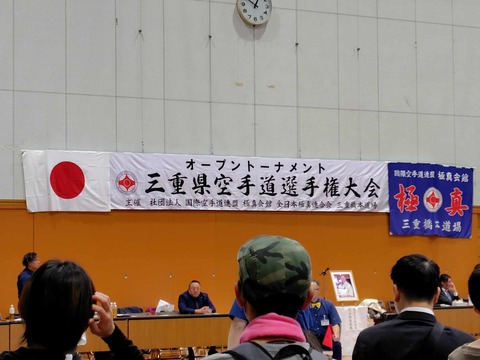 d1bda4ee-7a13-4db7-966b-502db27c31a9 (1)