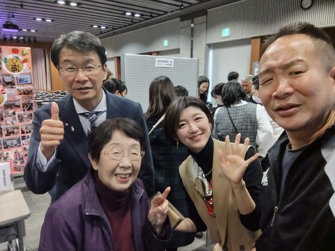 eda382aa-beb4-40fc-936d-829c596b1ade