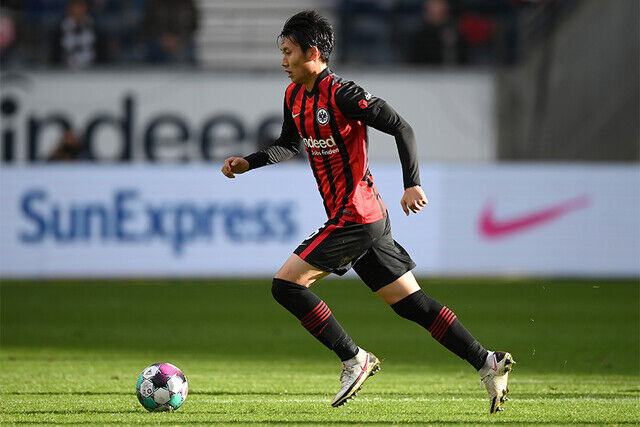 鎌田大地 アシストランクでキミッヒ クルーゼに続き前半戦リーグ3位タイ ブンデス公式も飛躍を称賛 スポキチ速報