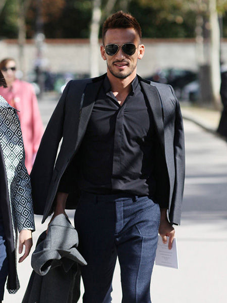 画像 ミラン本田圭佑が真夏にスーツでbbqしててワロタwwwwwww Samurai Goal 画像 ミラン本田圭佑が真夏にスーツでbbqしててワロタwwwwwww Samurai Goal