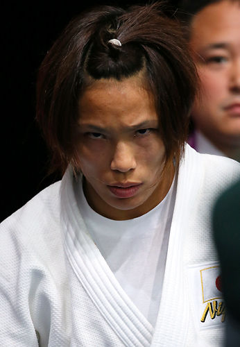 画像 黒髪の本田圭佑は正統派のイケメンなのにどうして正統派ゴリラになったｗ Samurai Goal
