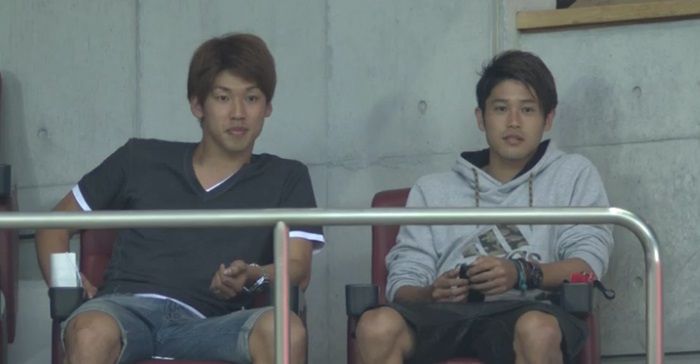 画像 内田篤人と大迫勇也が埼スタで観戦 大迫の方が年上に見えるｗｗｗ Samurai Goal