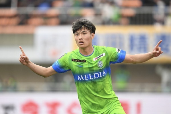 スクリーンショット 2022-06-28 15.45.43