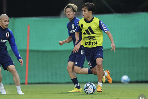 スクリーンショット 2023-06-14 22.37.01