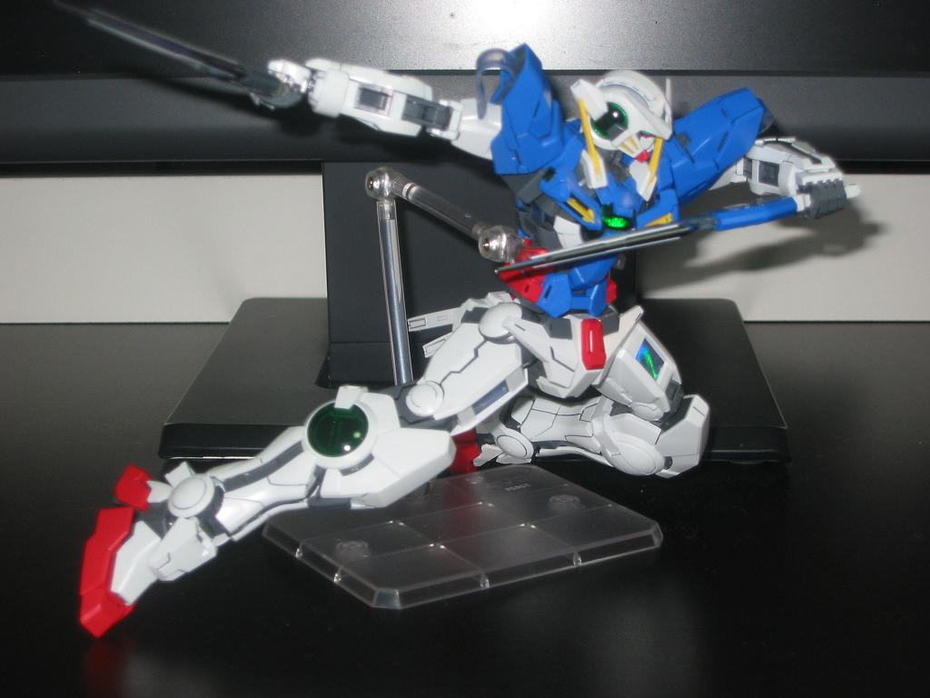 ガンダムエクシア 刹那 f セイエイ 目標を駆逐する Runner S High ガンダムエクシア 刹那 f セイエイ 目標を駆逐する Runner S High