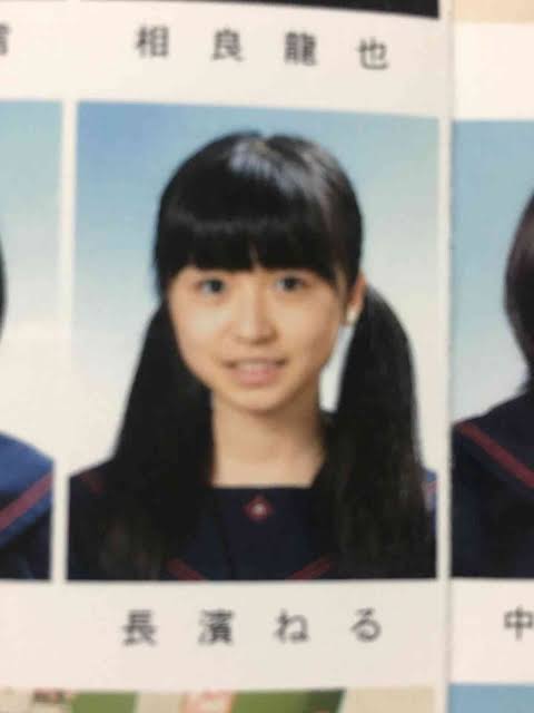 女性アイドルの卒アル いろいろ