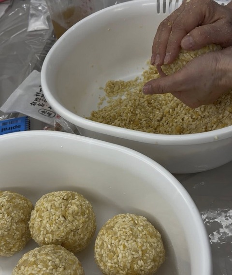 598568844_25453605477625904_4808753102381500810_n