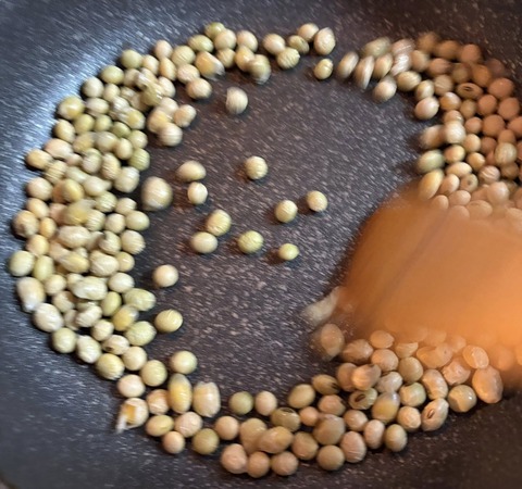 599930198_25453606317625820_1606533963975391871_n