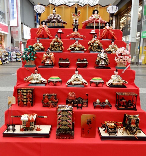 雛飾り