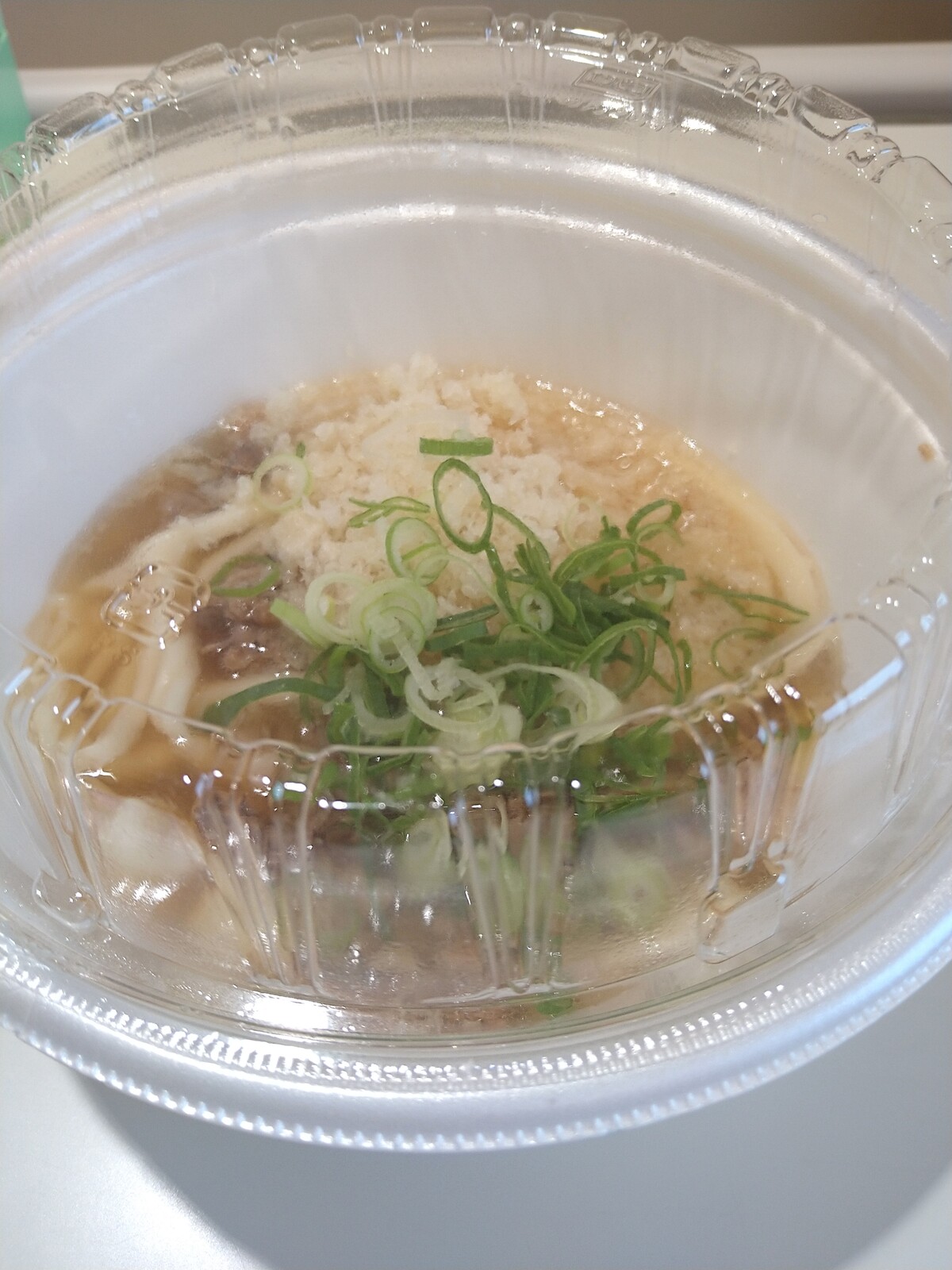 差し入れ カップ入りのうどん 村上三絃道宗家 村上由哲の 素顔のままに