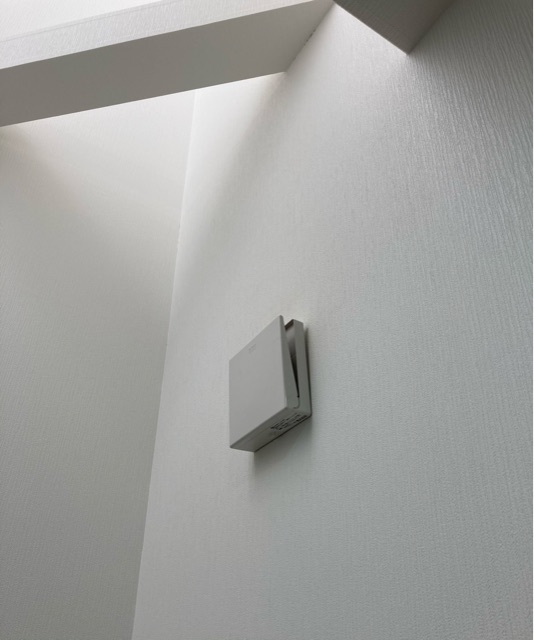 大掃除スタート 給気口に使い捨てのフィルターをつける 換気扇のフィルターも新しく 坪 3階建てのおうちづくり Diyを楽しもう