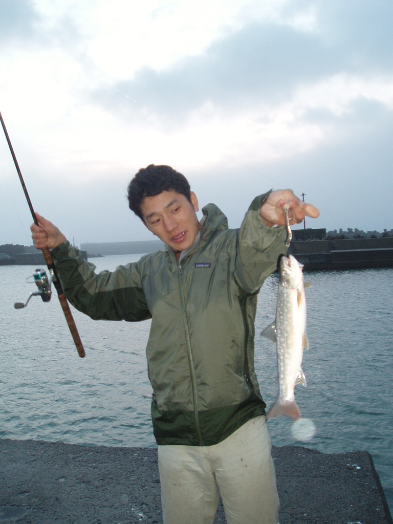 日高山脈の実力 サケ釣りとアメマス釣り Lodge Lucky Field ロッジラッキーフィールド
