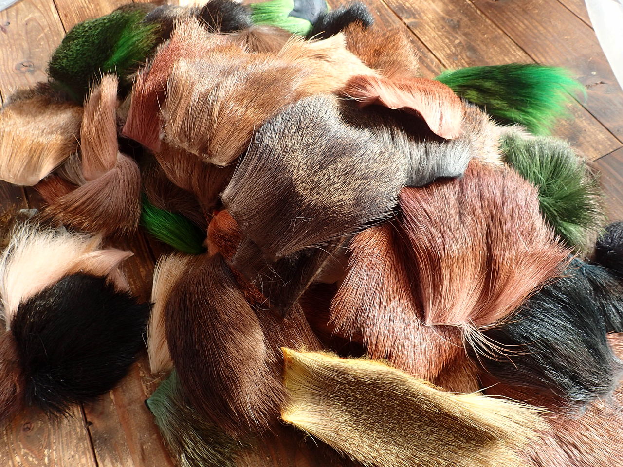 エゾシカ 冬毛 ナチュラルとダイド 販売 Hokkaido deer hair for エゾシカ 冬毛 ナチュラルとダイド 販売 Hokkaido deer hair for