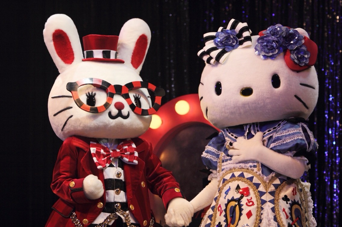 不思議の国のハローキティ 再来 ジョーカー 土器屋 さん 白い仔猫と赤いりぼん