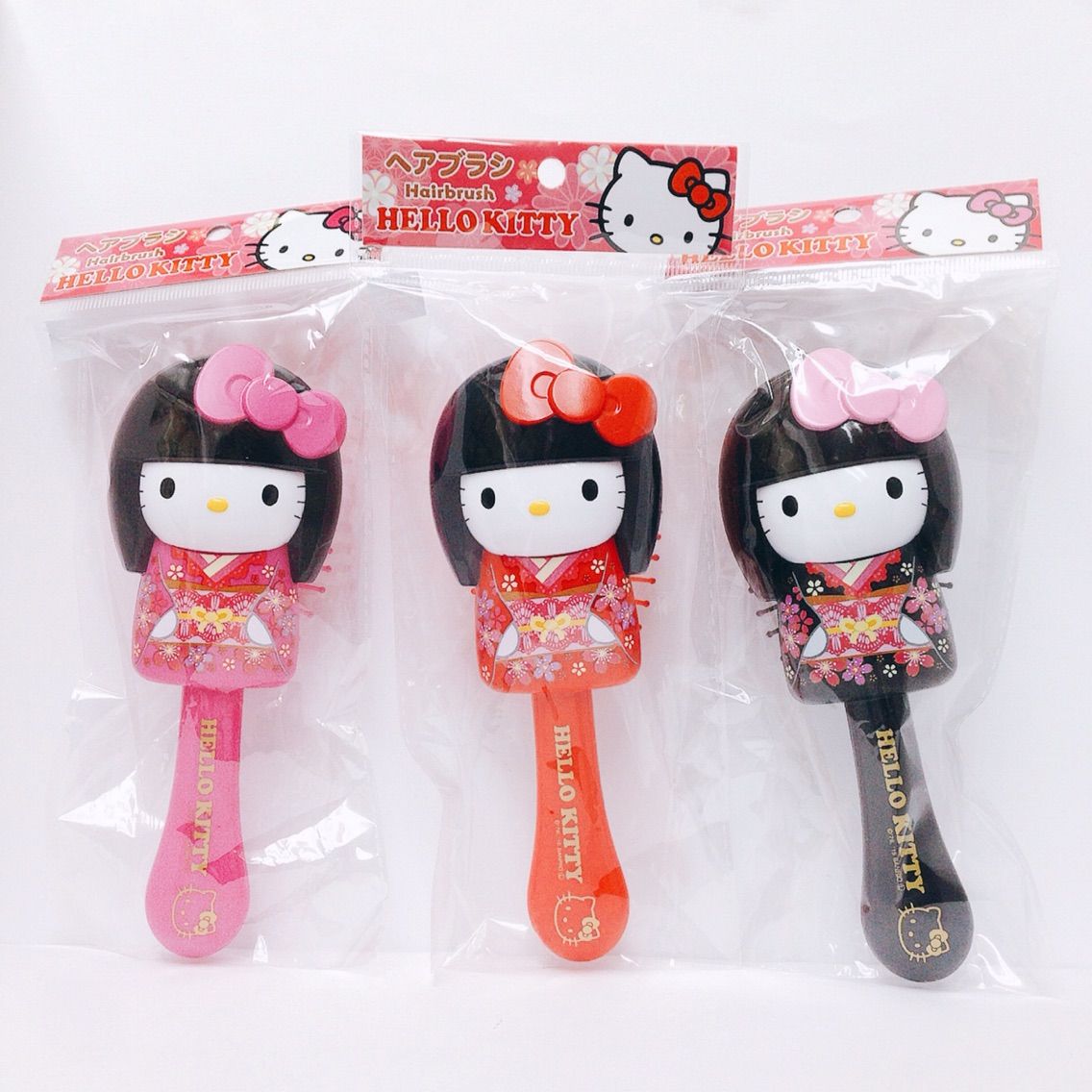 ハローキティ こけしキティヘアブラシのご紹介☆ : さんりお屋