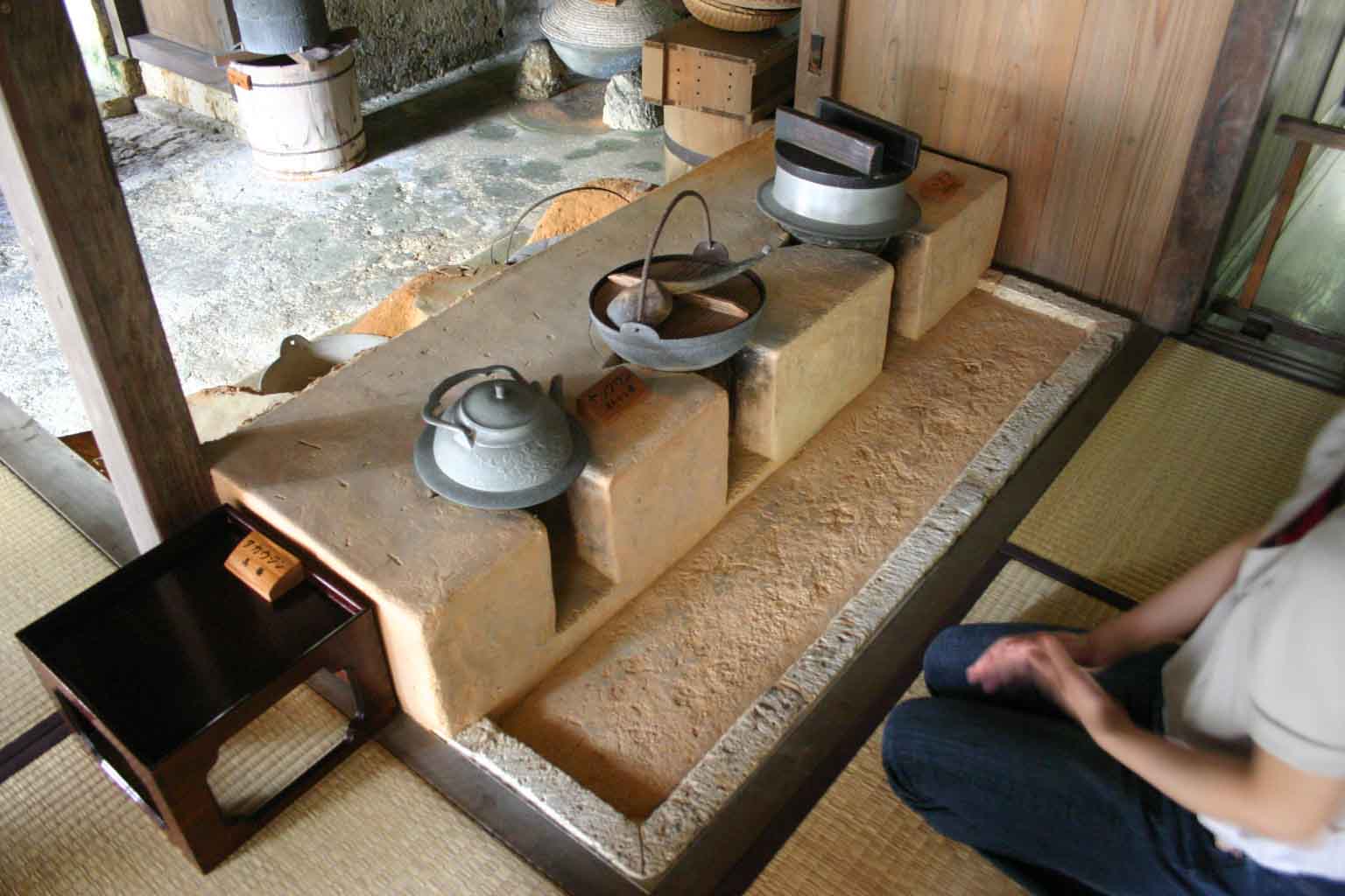 沖縄 かまど さんさい工房 の作り方 沖縄 かまど さんさい工房 の作り方