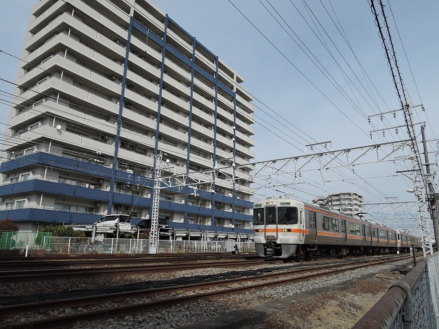 260318-02