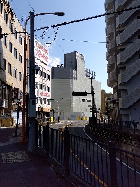 260414-02