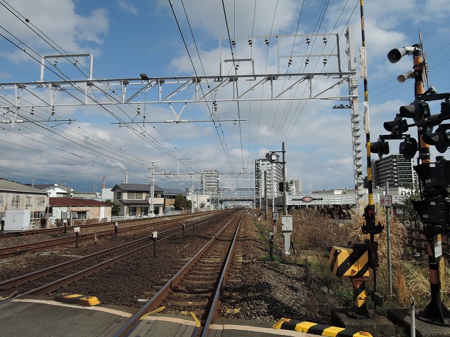 260311-01