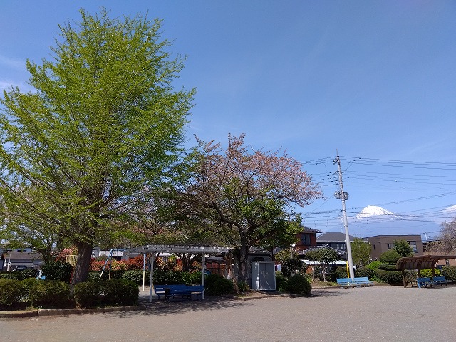 260412-03
