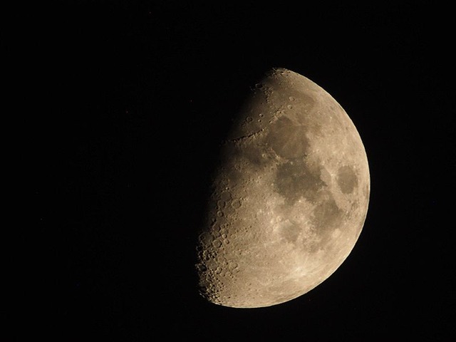 260425P4250014
