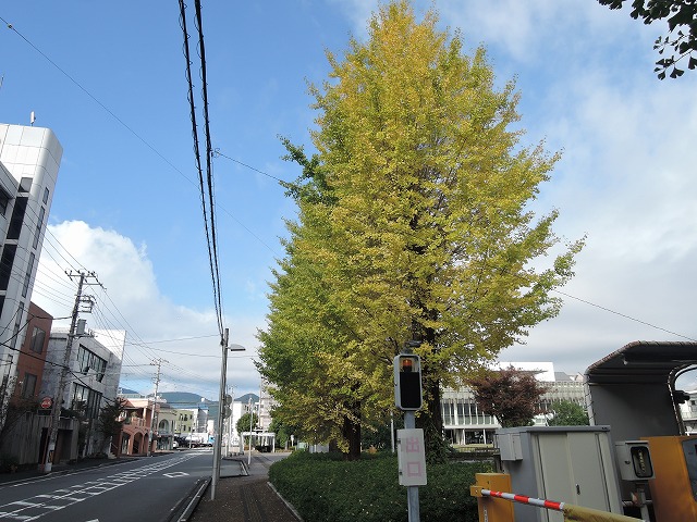 251110-03