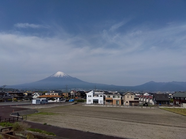 260417-01