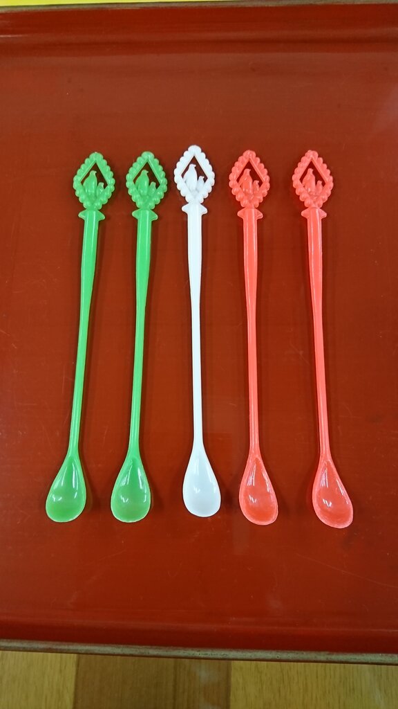 昭和レトロなスプーン・姫フォーク・陶製野菜の形の器 : 五城目朝市