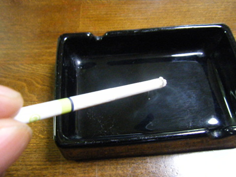 電子タバコに直接火を点け吸ってみた