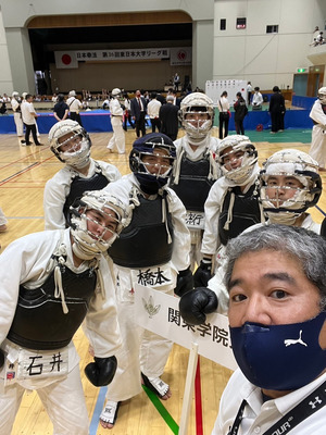 5AFE9CD2-4A2D-4FDC-B1E3-84E0583A846D