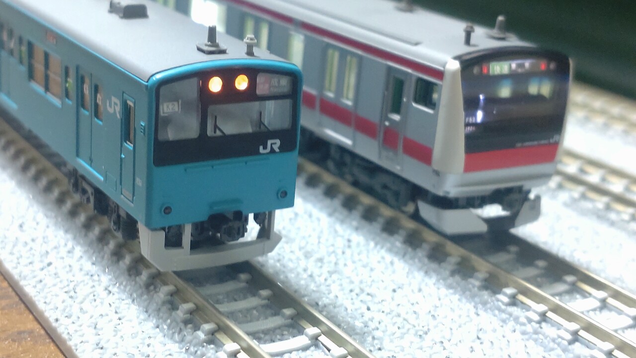 kato e233系5000番台(分割編成) : Sky blue車両センター
