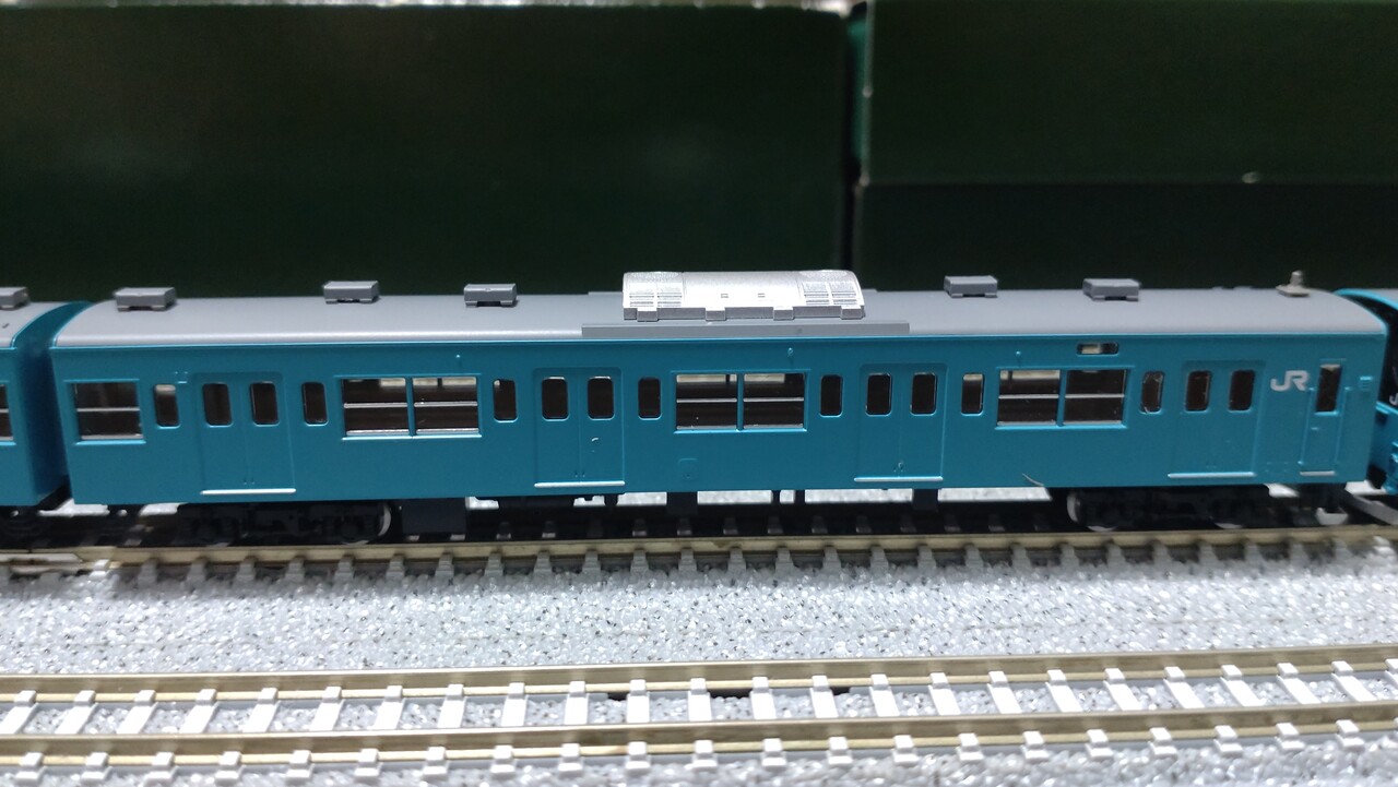 tomix 京葉線201系 : Sky blue車両センター