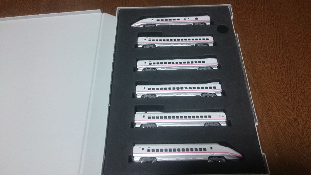 tomix e3系秋田新幹線こまち : Sky blue車両センター