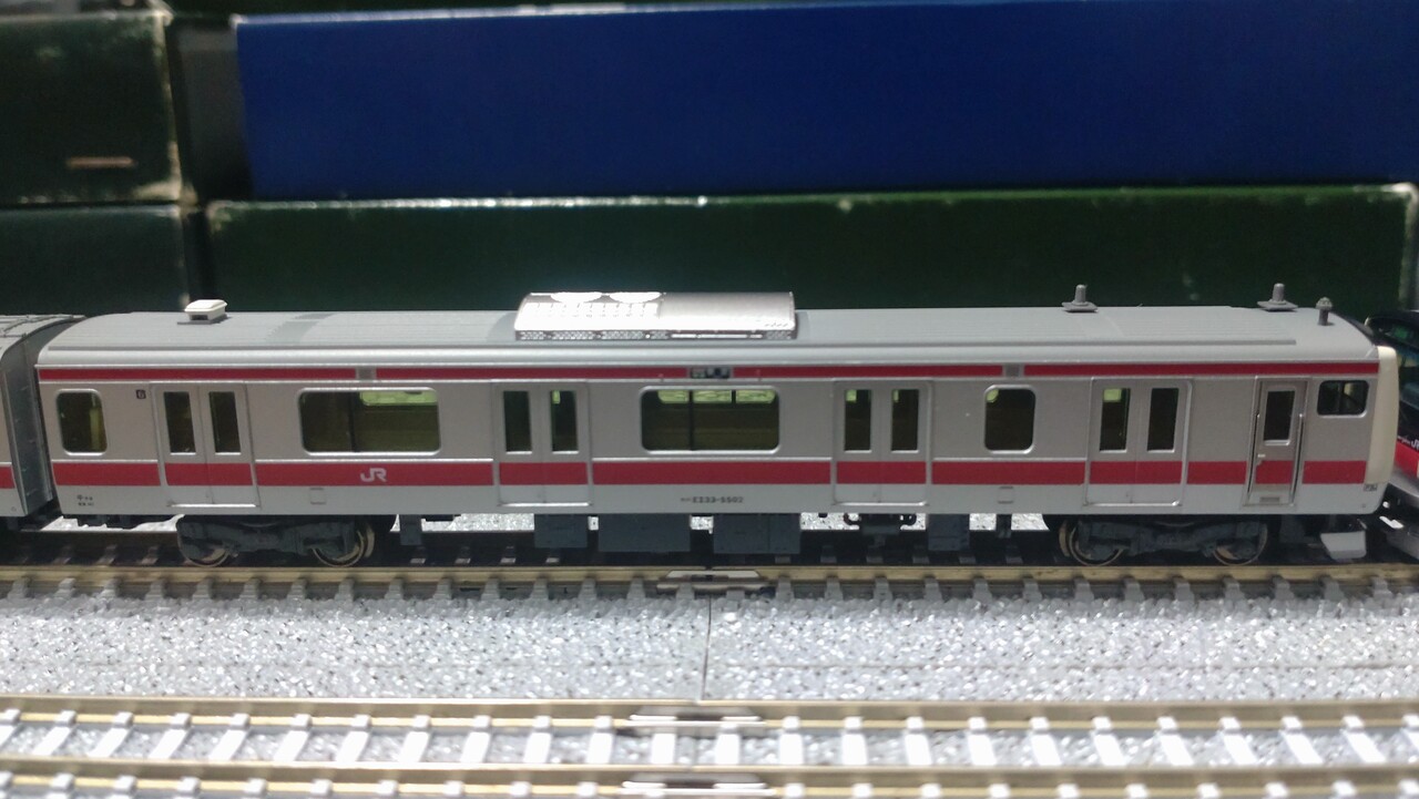 kato e233系5000番台(分割編成) : Sky blue車両センター