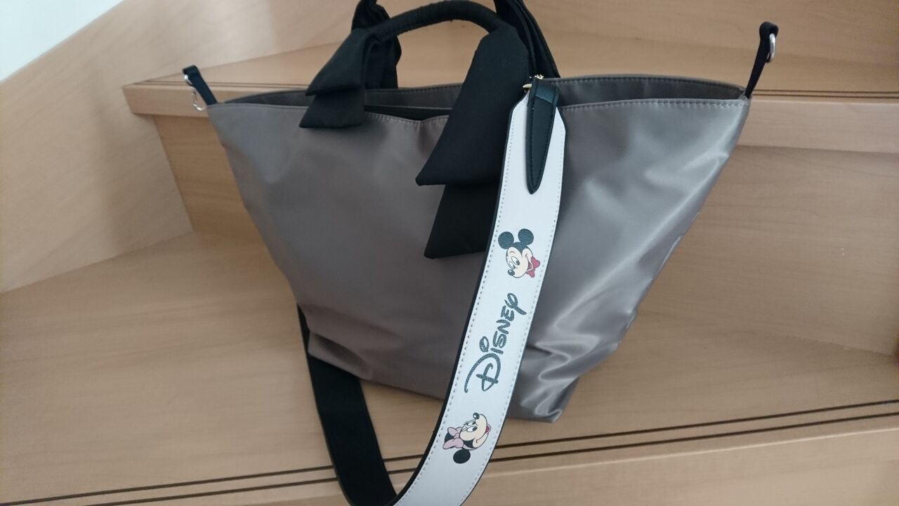 ディズニーストアのバッグをアレンジ ときどきお泊りディズニー 都内から