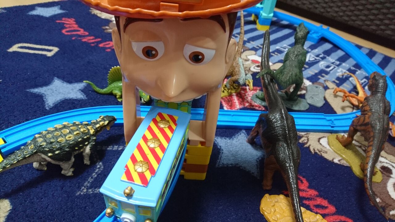 ウッディのプラレール ときどきお泊りディズニー 都内から