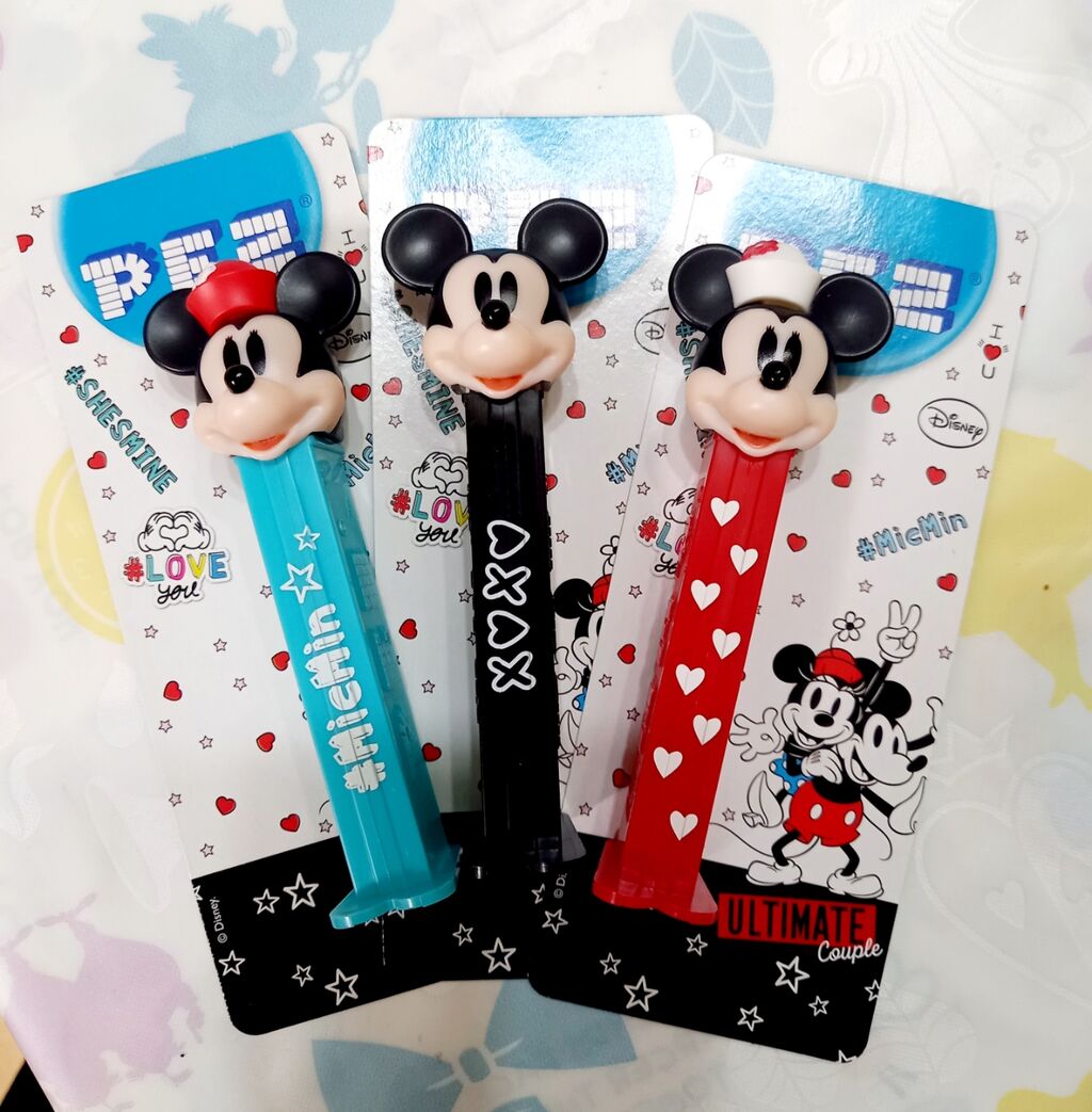 みたページ ミッキー ミニーまとめ売り ミッキーミニー顔ハメ写真立て - メルカリ