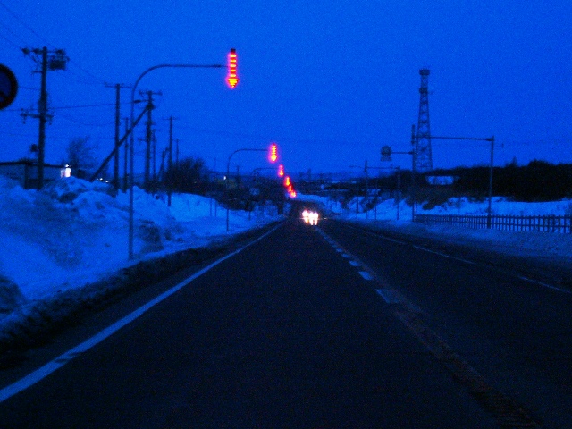 スノーポール 道路標識 札幌 おいしい おもしい情報