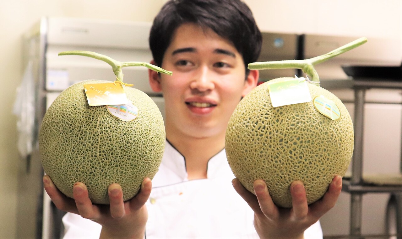富良野のメロン キングルビーとフェリーチェのデザート 札幌 La Brique ラ ブリック Blog 富良野のメロン キングルビーとフェリーチェのデザート 札幌 La Brique ラ ブリック Blog