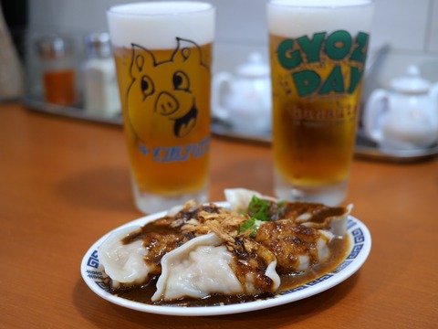 白石区・栄通～念願のハナウタちょい飲み実現！！　　　【ラーメン・餃子ハナウタ本店】