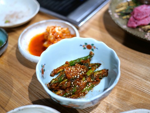 P1118367