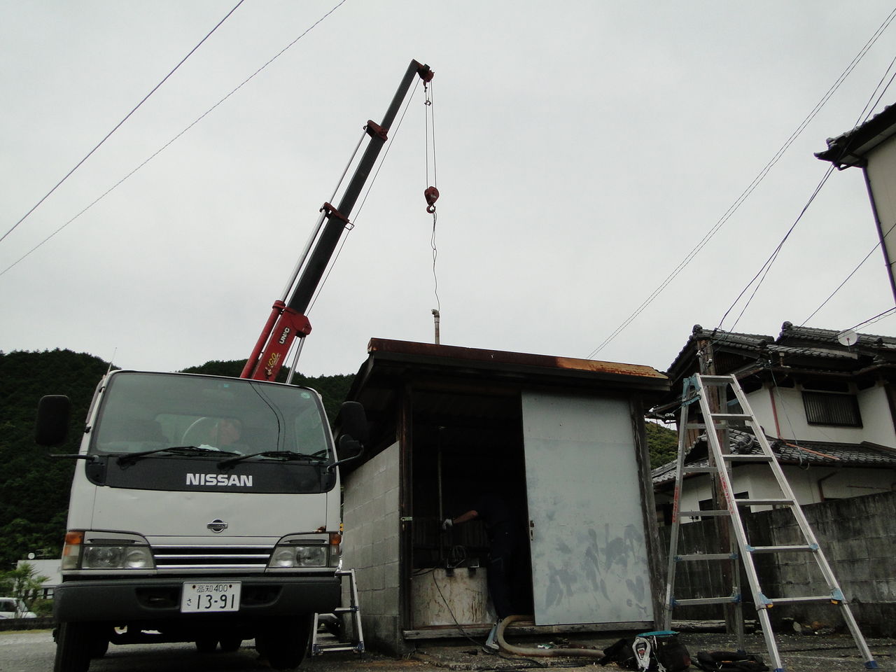 大型酒造工場 井戸用揚水水中ポンプ取替工事 ポンプ工事のプロ集団 有限会社四国アクアサービス 施工実例集 大型酒造工場 井戸用揚水水中ポンプ取替工事 ポンプ工事のプロ集団 有限会社四国アクアサービス 施工実例集