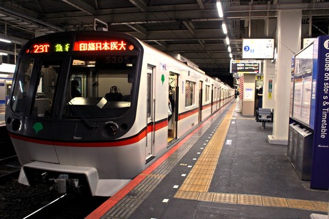 赤灯車の北総急行を撮る('19.12.27)