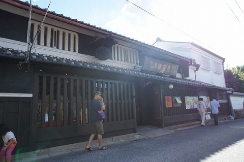 奈良は清酒発祥の地。ならば奈良にはいくつの蔵元が在るのだろうか？？　気になったので調べてみる。