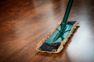 2104270555-cleaning-268126_1920-qxWp-320x213-MM-100