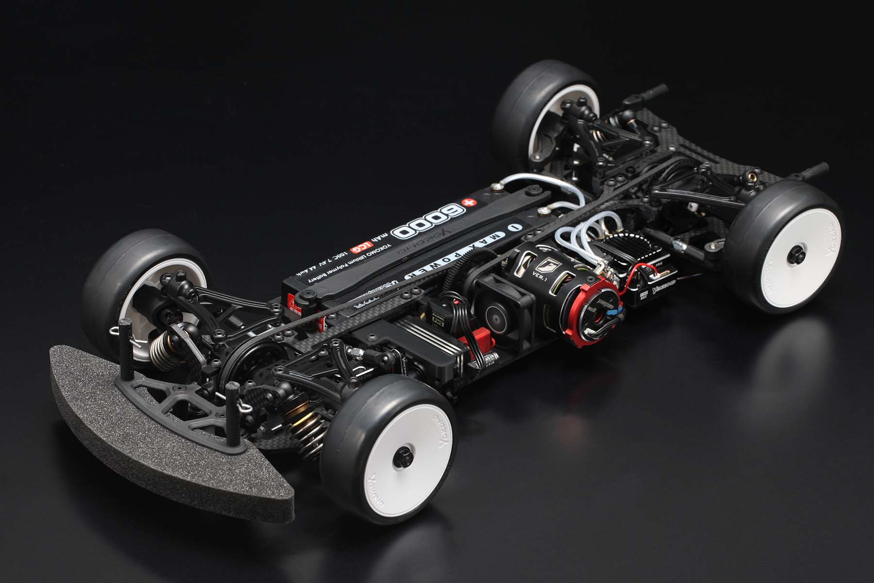 ヨコモBD12カーボン仕様が衝撃価格39,990円(税込)です!!欲しい ヨコモBD12カーボン仕様が衝撃価格39,990円(税込)です!!欲しい