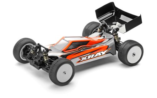XRAY XB4のチャンピオンDNAが更に進化そしてダート＆カーペットの2車種