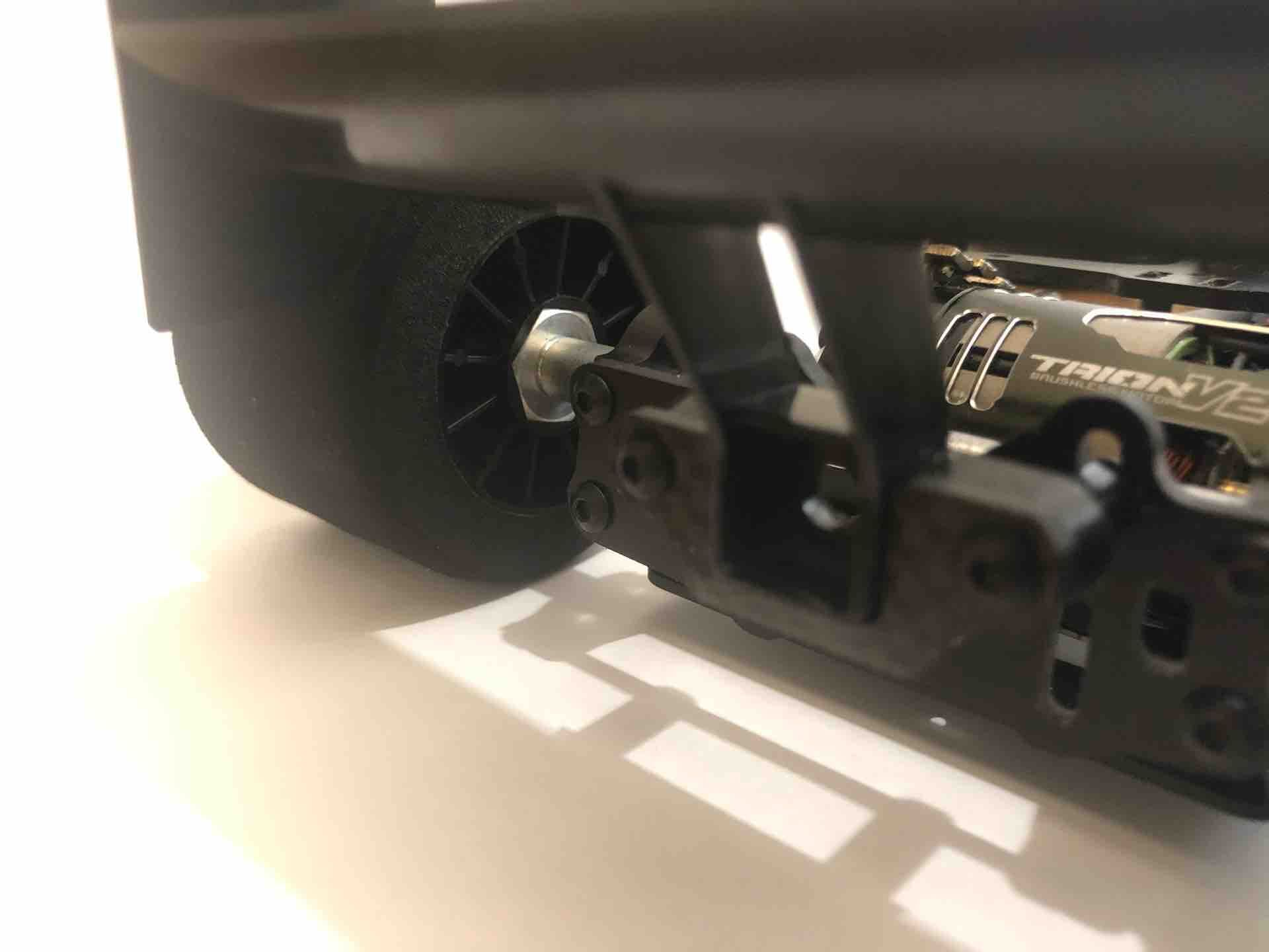 FREEDOMオリジナルF1リヤウイングサポートプレート登場！！ : 真